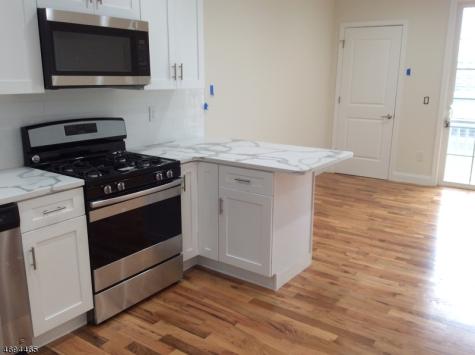 104 Broughton Avenue Bloomfield NJ 07003