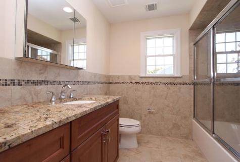 10 Lathrop Ave, Unit B Madison NJ 07940