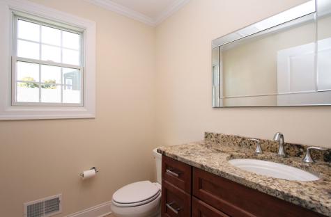 10 Lathrop Ave, Unit B Madison NJ 07940