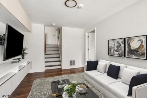 32 Brantwood Place Clifton NJ 07013