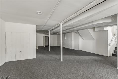 32 Brantwood Place Clifton NJ 07013