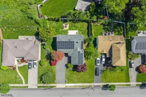 32 Brantwood Place Clifton NJ 07013