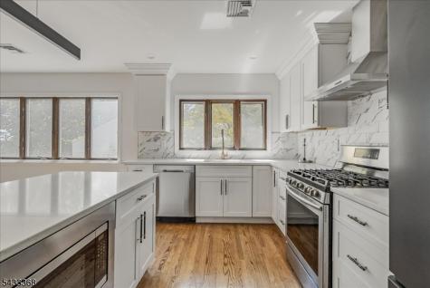 32 Brantwood Place Clifton NJ 07013