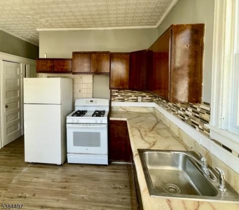 80 Girard Avenue East Orange NJ 07017