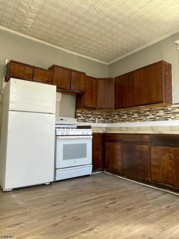 80 Girard Avenue East Orange NJ 07017