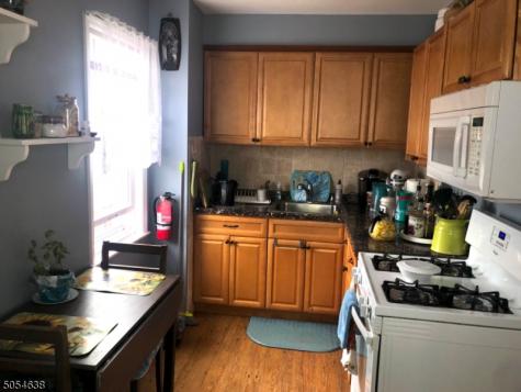 537 Rosewood Terrace Linden NJ 07036