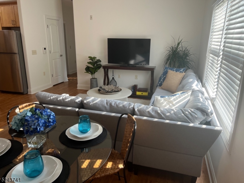549 Park Avenue Scotch Plains NJ 07076