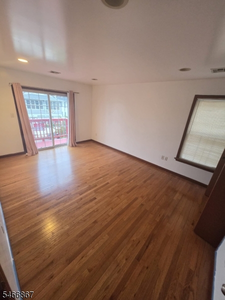 1006 E 25th Street Paterson NJ 07513