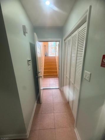 26 Lisa Court Newark NJ 07112