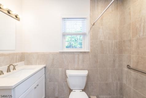160 Bloomfield Avenue Verona NJ 07044