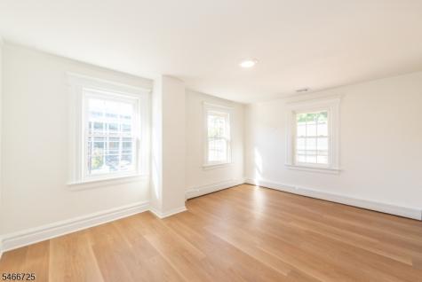 160 Bloomfield Avenue Verona NJ 07044