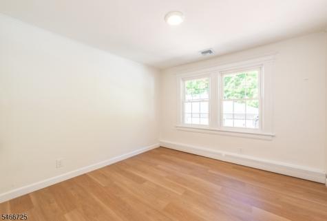 160 Bloomfield Avenue Verona NJ 07044