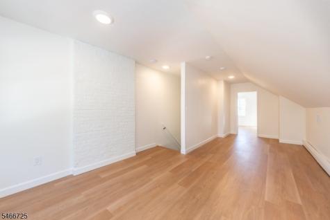 160 Bloomfield Avenue Verona NJ 07044