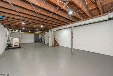 160 Bloomfield Avenue Verona NJ 07044