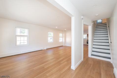 160 Bloomfield Avenue Verona NJ 07044