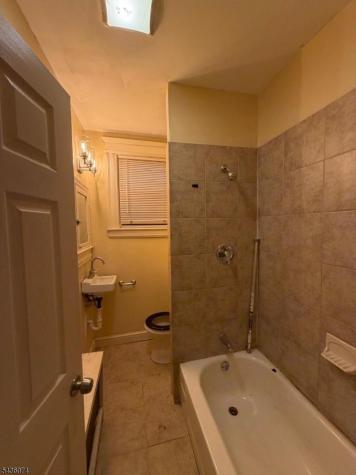 816 S 16th Street Newark NJ 07108