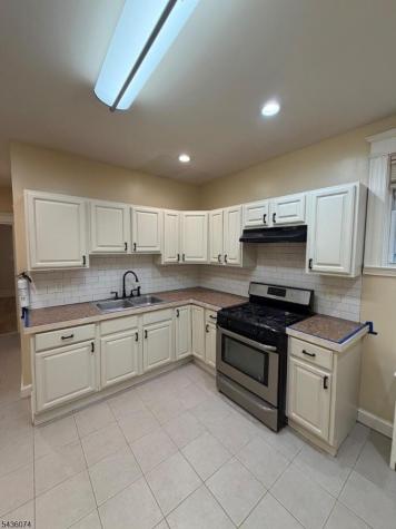816 S 16th Street Newark NJ 07108