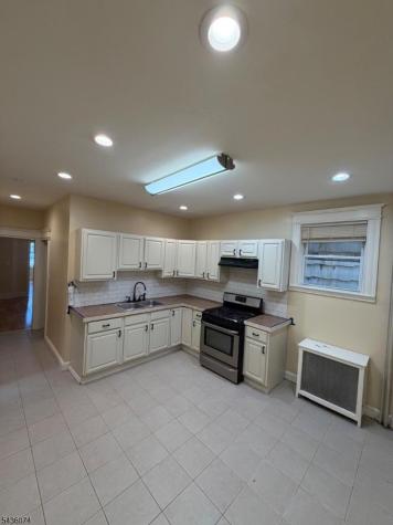 816 S 16th Street Newark NJ 07108