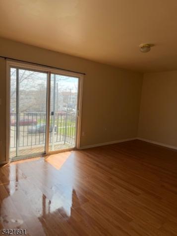 41 3RD Street Newark NJ 07107