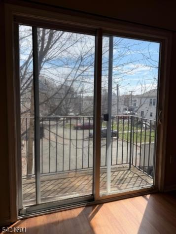 41 3RD Street Newark NJ 07107