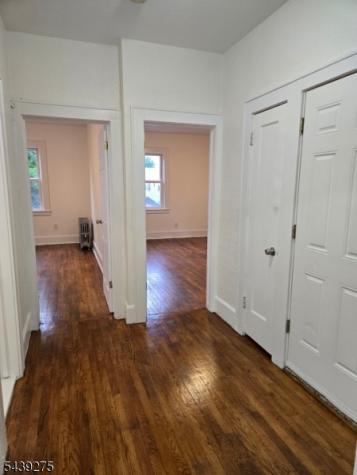 27 Cleveland Avenue Newark NJ 07106