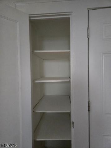 27 Cleveland Avenue Newark NJ 07106