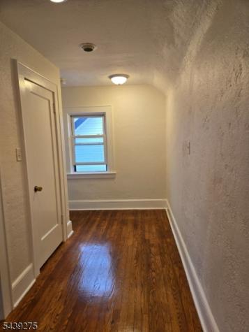 27 Cleveland Avenue Newark NJ 07106