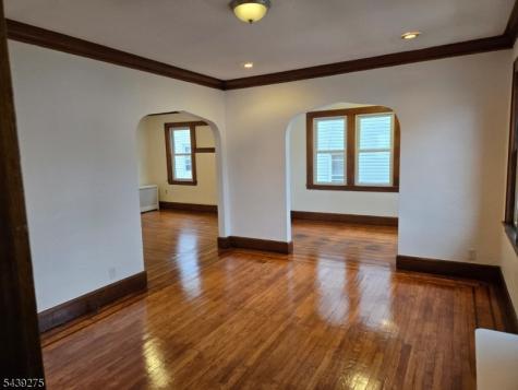 27 Cleveland Avenue Newark NJ 07106