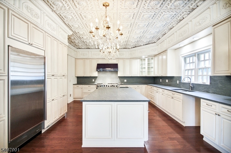 325 South Orange Avenue Livingston NJ 07039