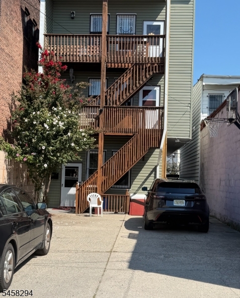 330 Bloomfield Avenue Newark NJ 07107