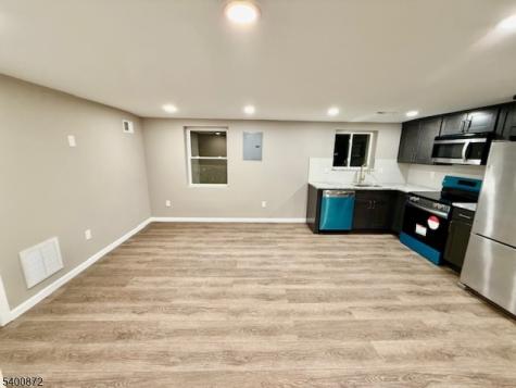 264 Girard Avenue Franklin NJ 08873