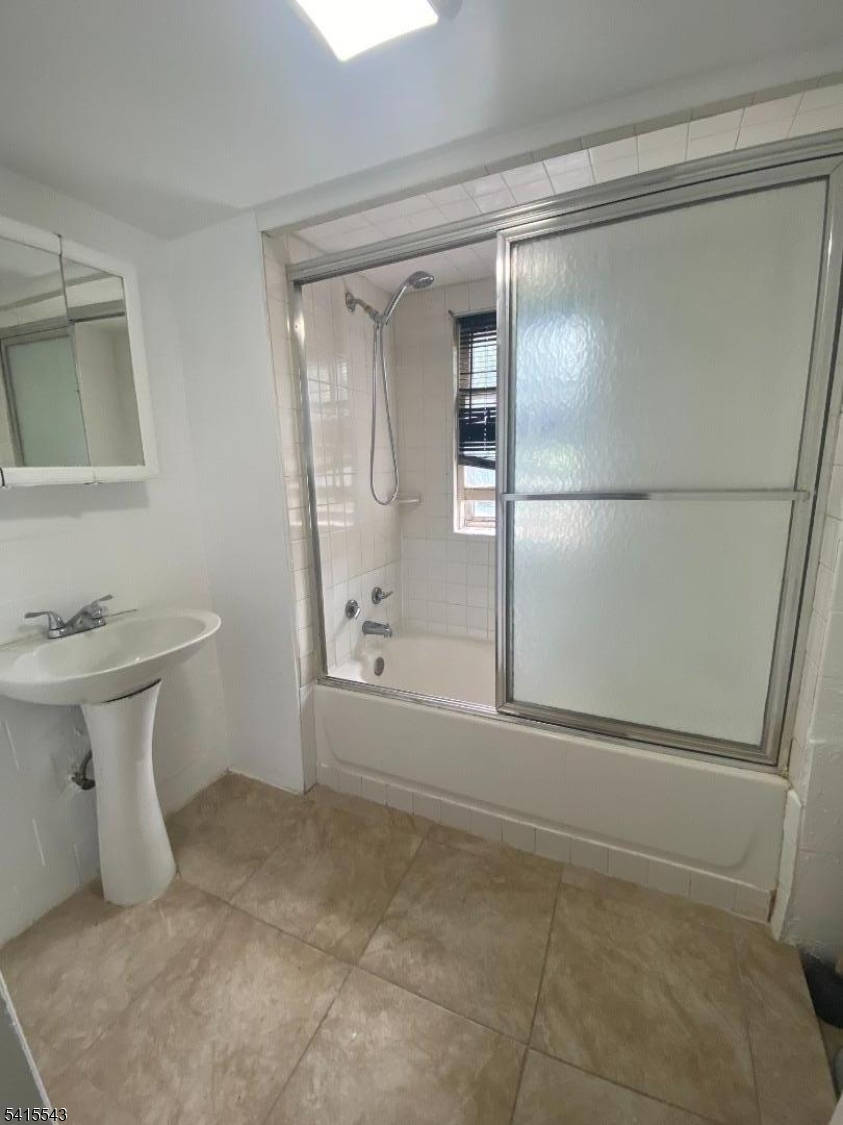 61 Highland Street Paterson NJ 07524
