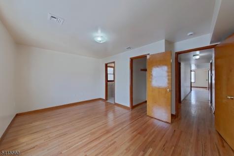 55 Ferguson Street Newark NJ 07105