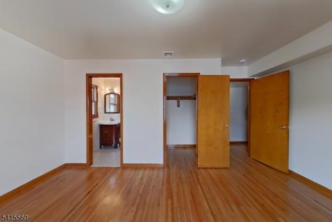 55 Ferguson Street Newark NJ 07105