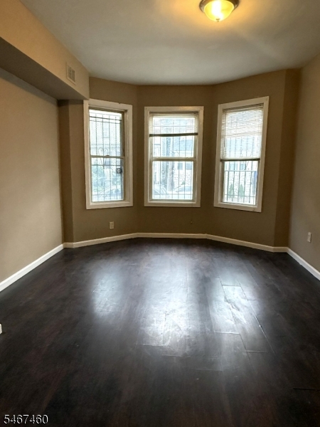325 S 19th Street Newark NJ 07103
