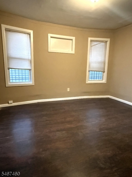 325 S 19th Street Newark NJ 07103