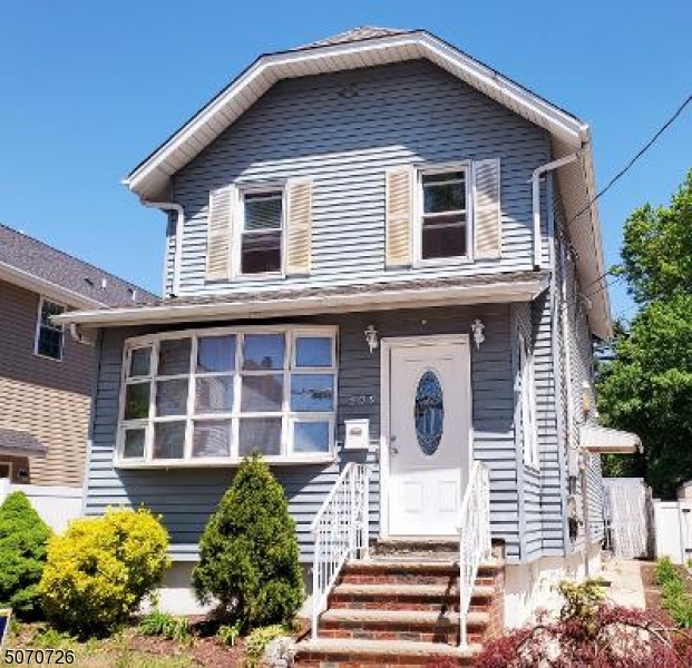509 Jauncey Avenue Lyndhurst NJ 07071