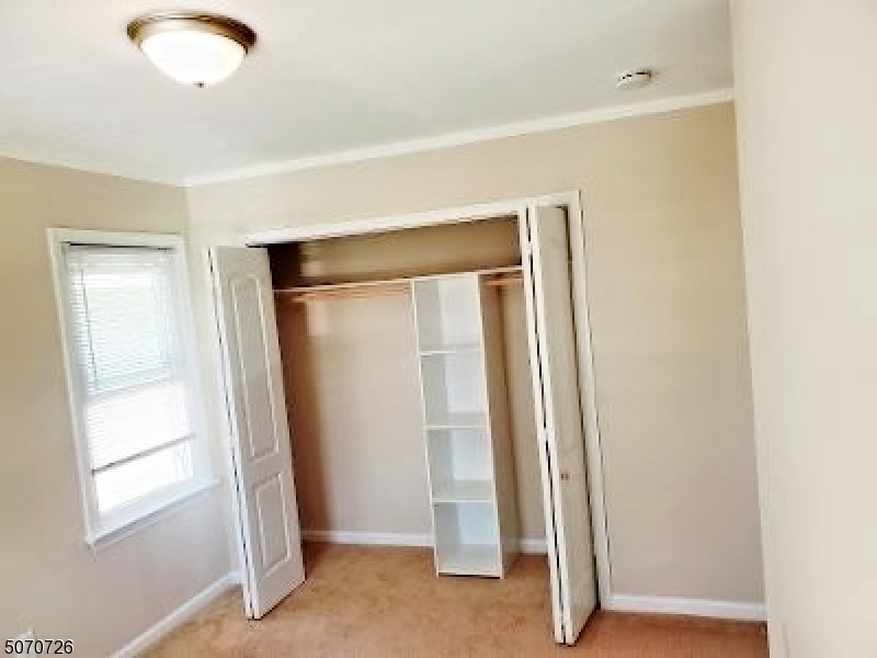 509 Jauncey Avenue Lyndhurst NJ 07071