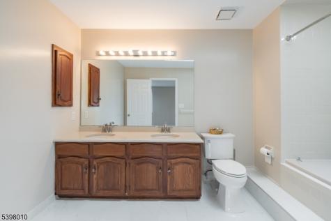 1 Avery Court Madison NJ 07940