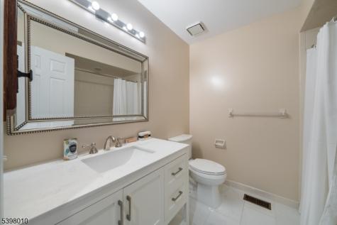 1 Avery Court Madison NJ 07940