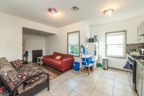 143 Valley Road Montclair NJ 07042