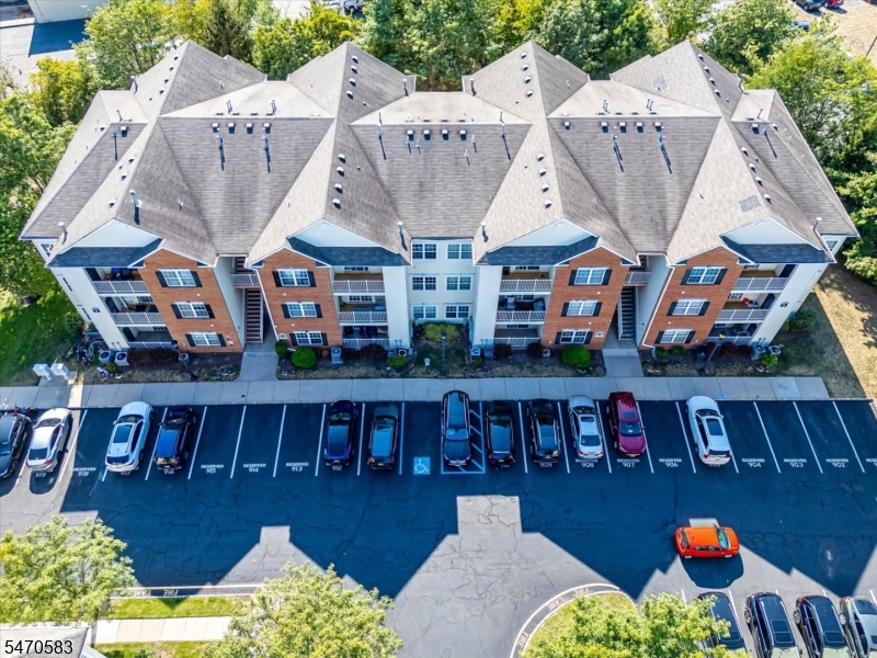 913 Del Negro Court South Plainfield NJ 07080