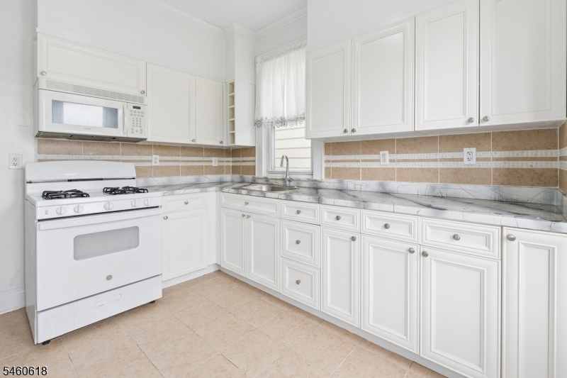 362 Myrtle Avenue Irvington NJ 07111