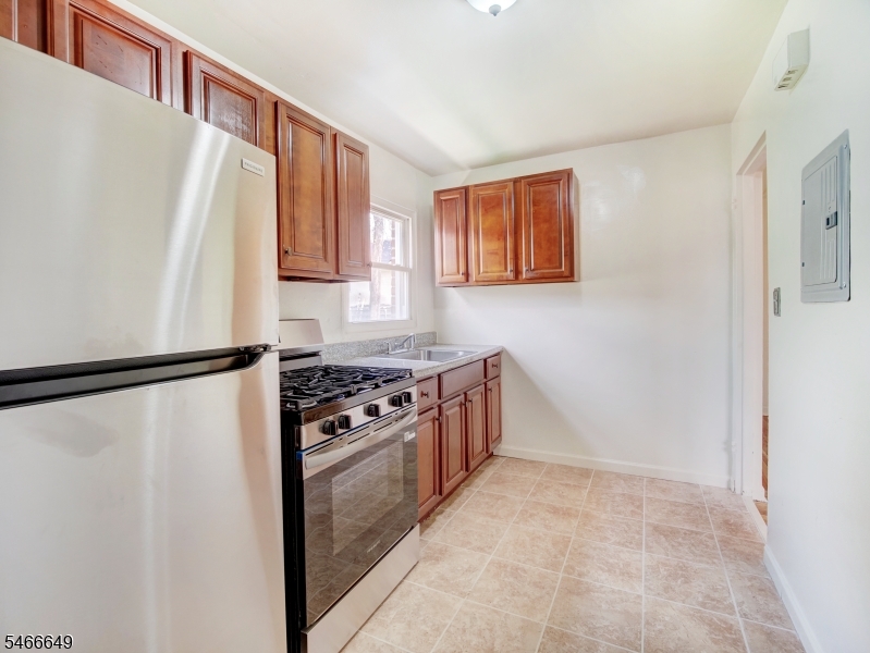 138 Lincoln Street A2 Montclair NJ 07042