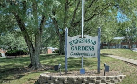 14 Wedgewood Drive Verona NJ 07044