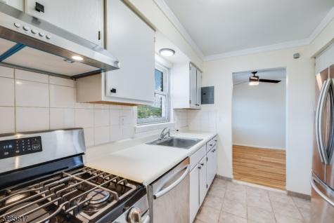 14 Wedgewood Drive Verona NJ 07044