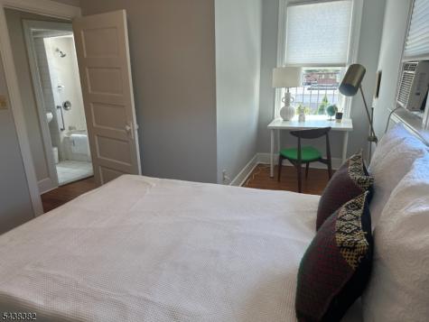 39 N Mountain Avenue Montclair NJ 07042