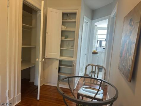 39 N Mountain Avenue Montclair NJ 07042