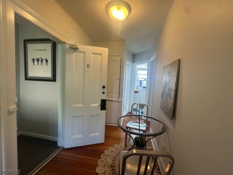 39 N Mountain Avenue Montclair NJ 07042