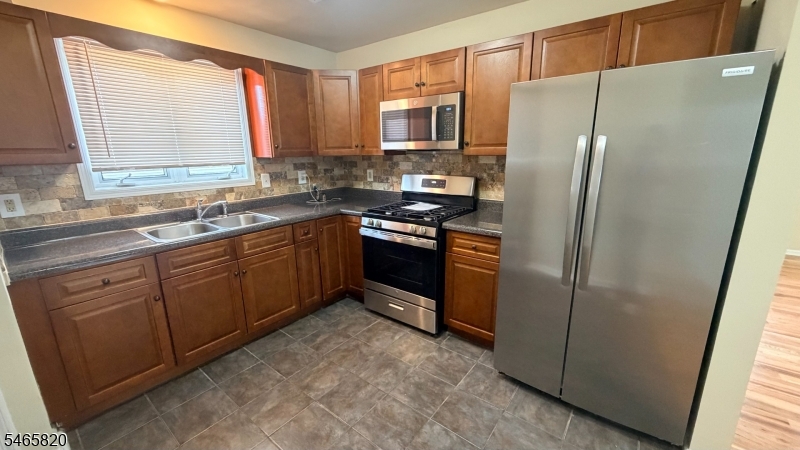 47 Cleveland Street Belleville NJ 07109